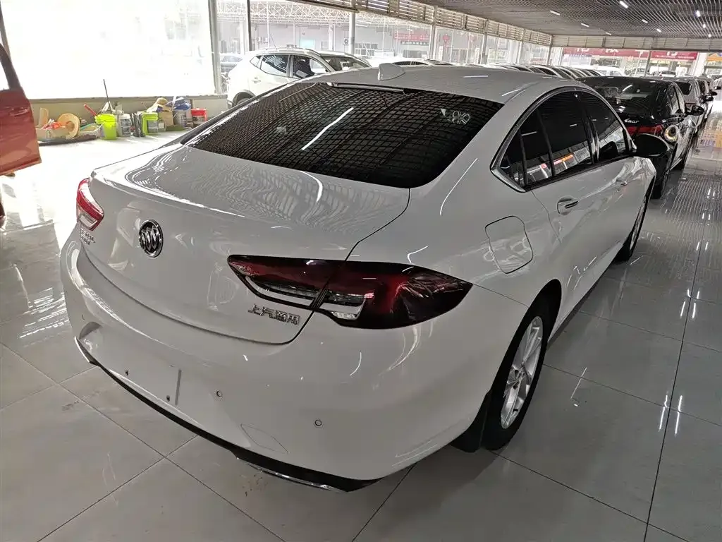 Buick Regal — фото 7