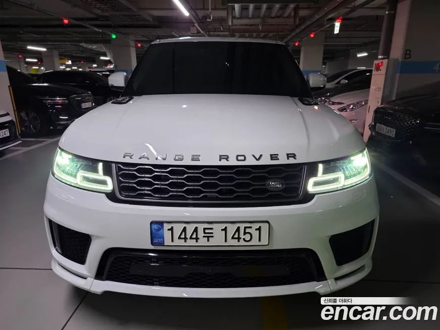 Land Rover Range Rover Sport — фото 1