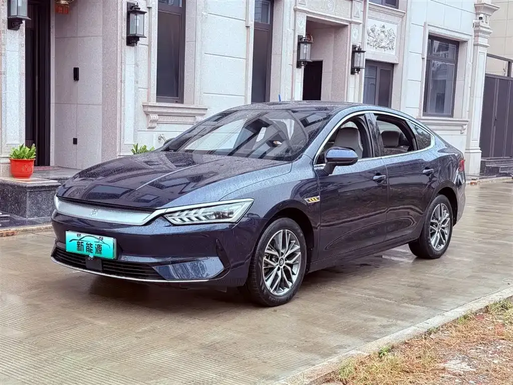 BYD Qin PLUS — фото 1