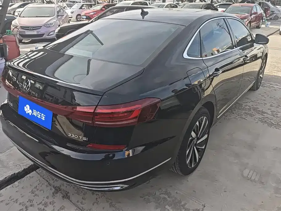 Volkswagen Passat — фото 3
