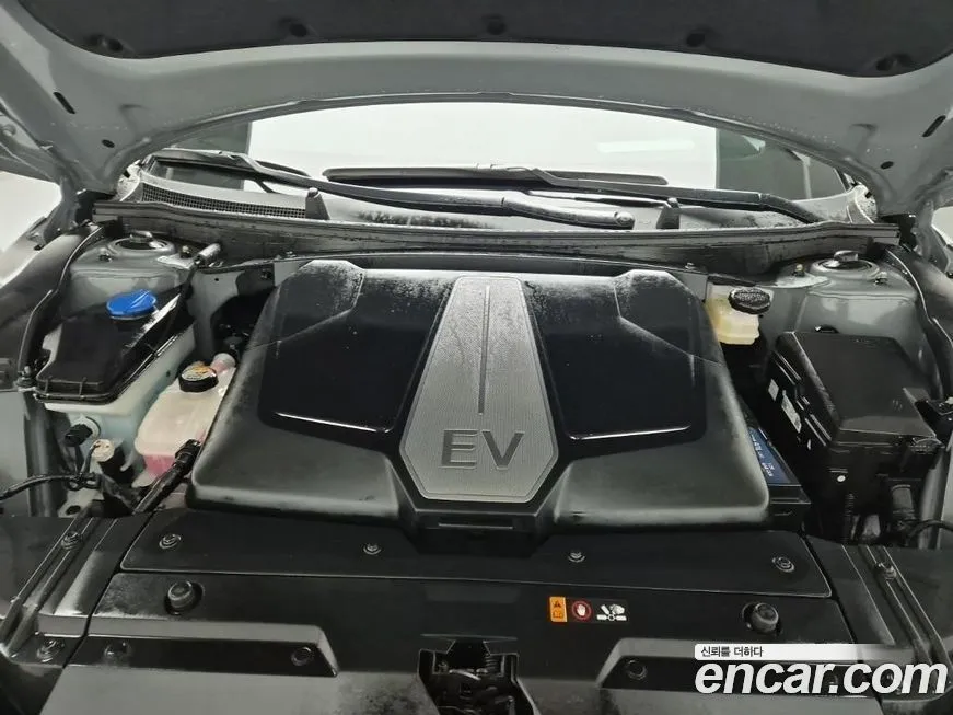 Kia EV6 — фото 6