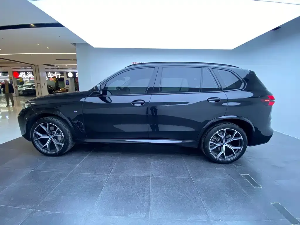 BMW X5 — фото 4
