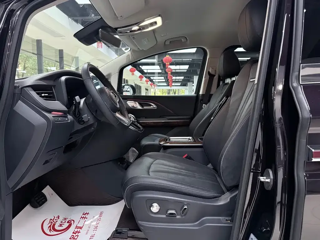Hongqi HQ9 PHEV — фото 3