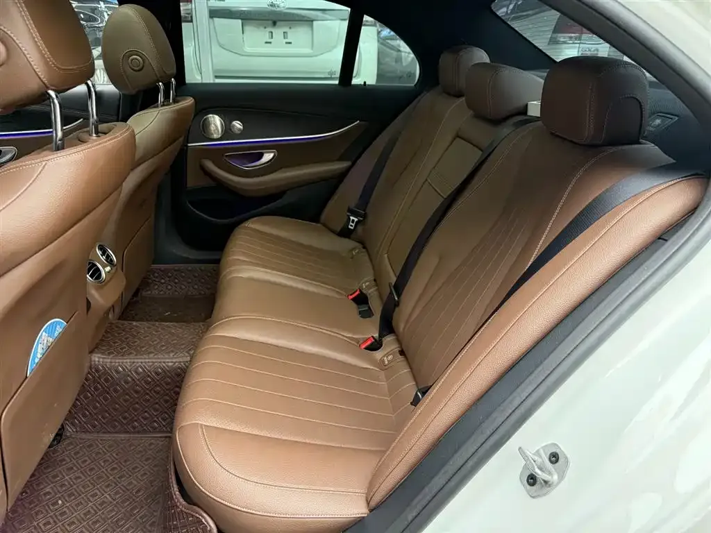 Mercedes-Benz E-Class (Import) — фото 10