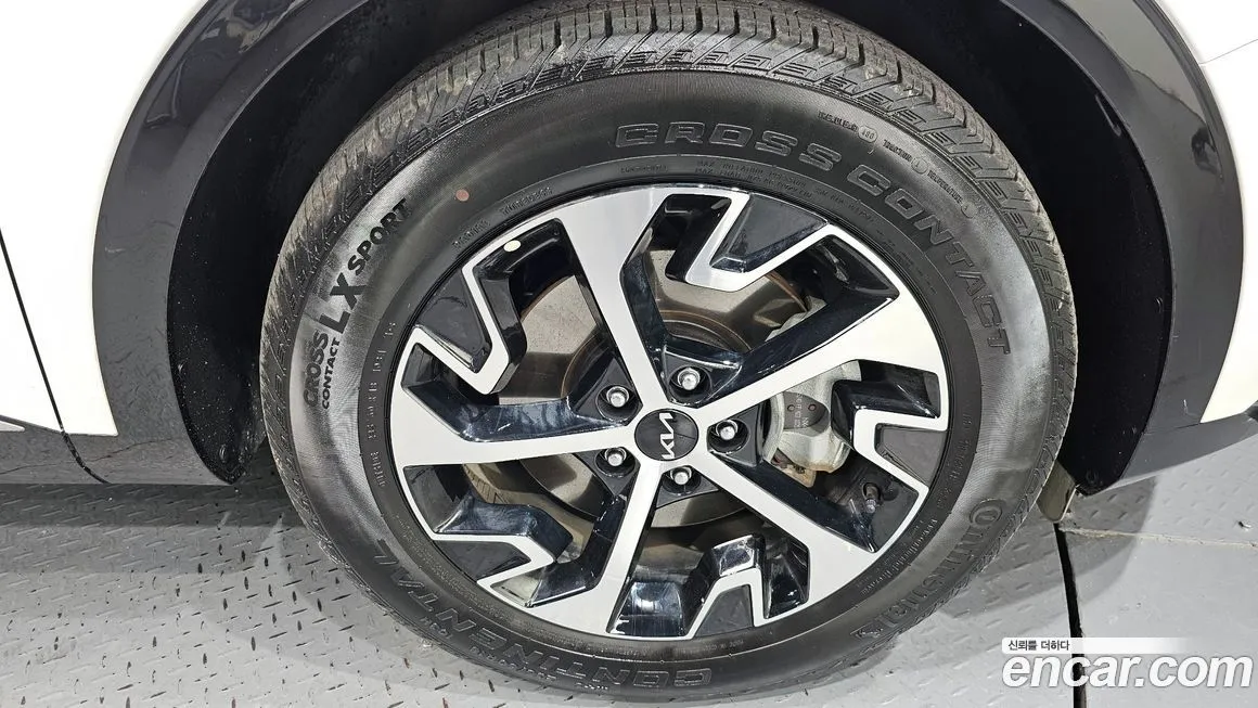 Kia Sportage — фото 5