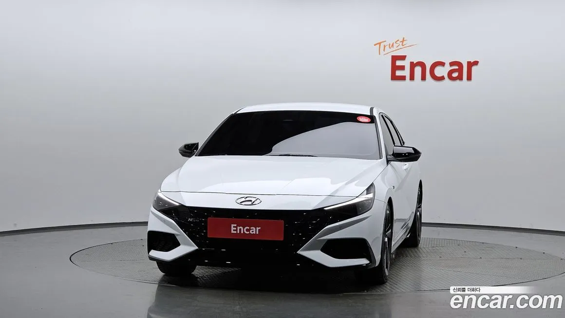 Hyundai AVANTE — фото 3