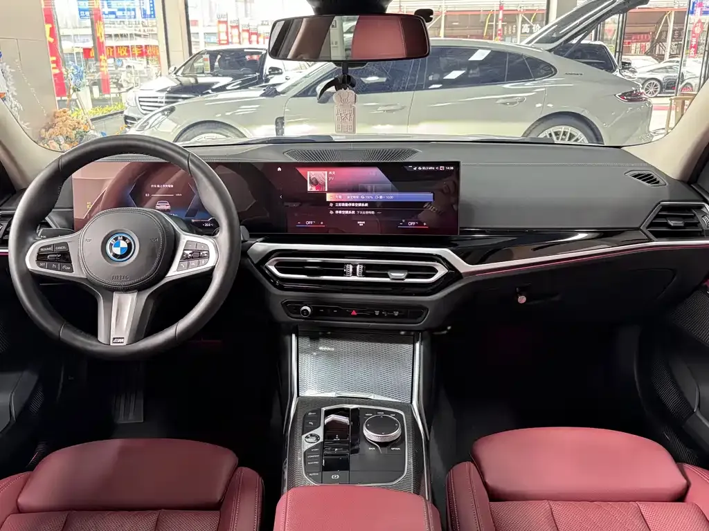BMW i3 — фото 5
