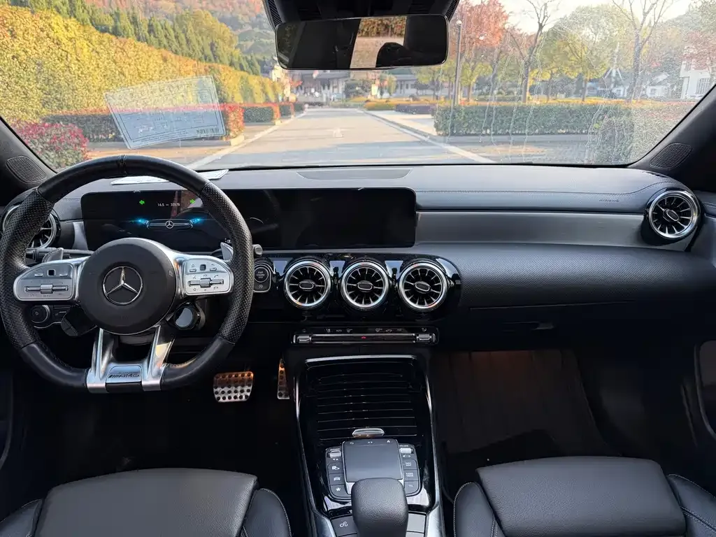 Mercedes-Benz CLA AMG — фото 5