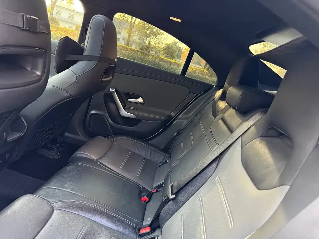 Mercedes-Benz CLA AMG — фото 6