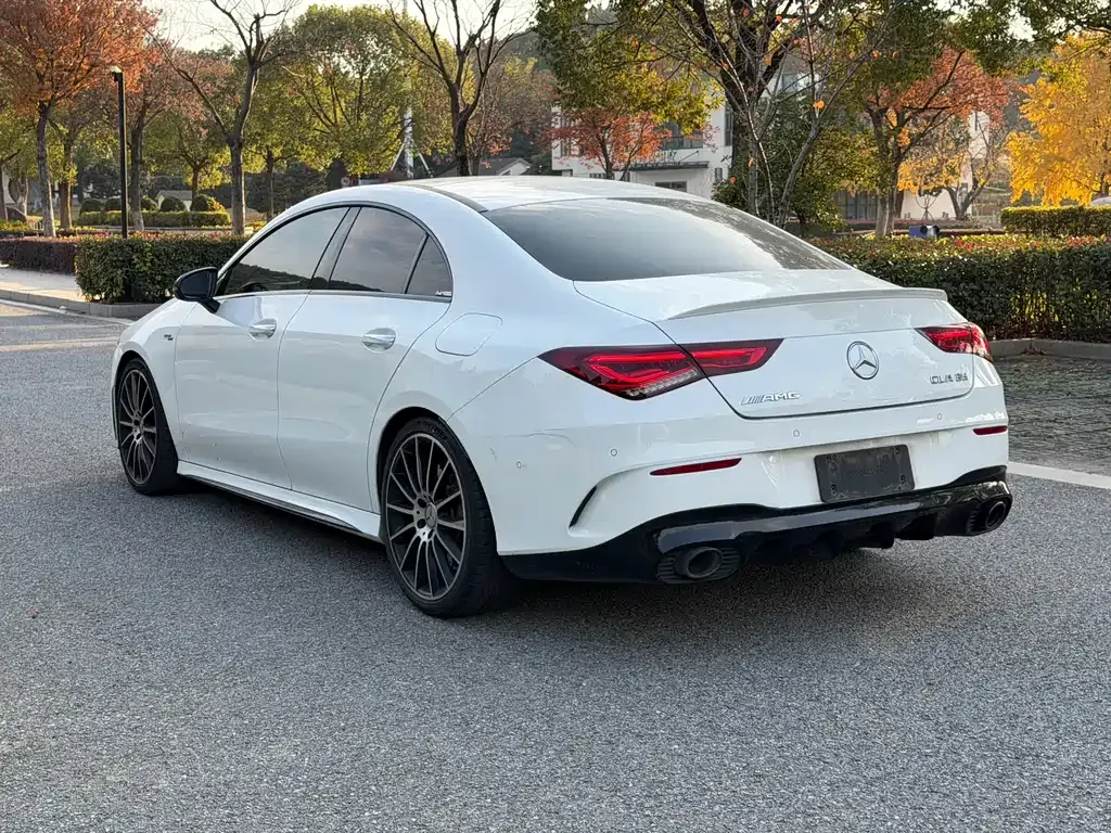 Mercedes-Benz CLA AMG — фото 8