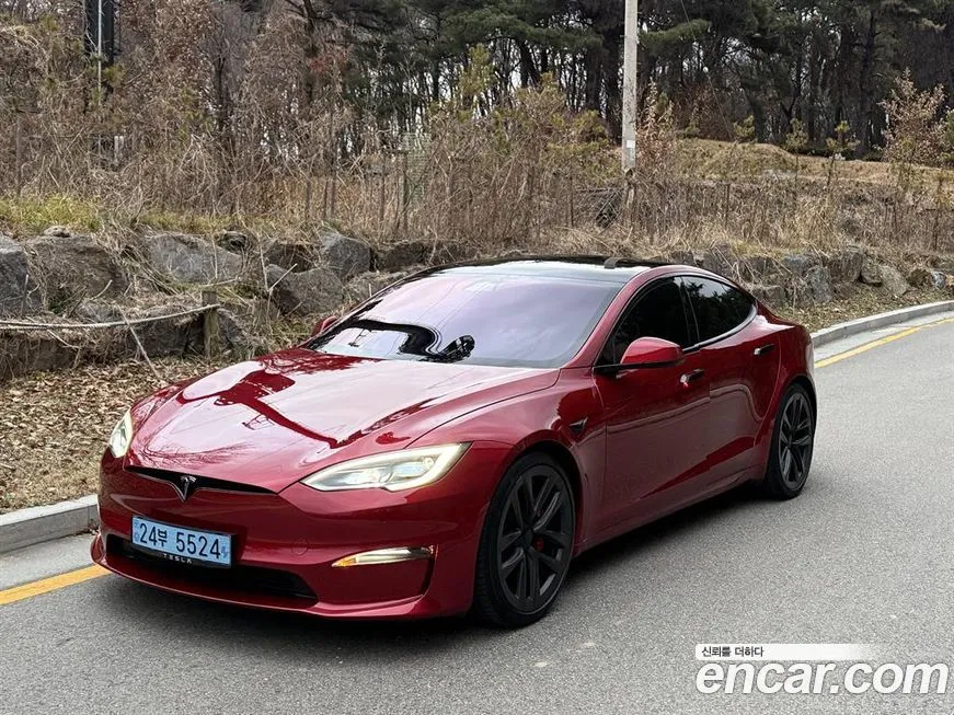 Tesla Model S — фото 5