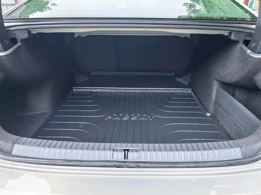 Volkswagen Passat — фото 9