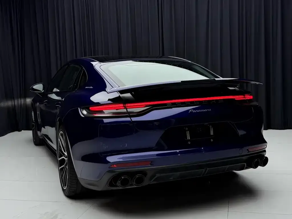 Porsche Panamera — фото 8