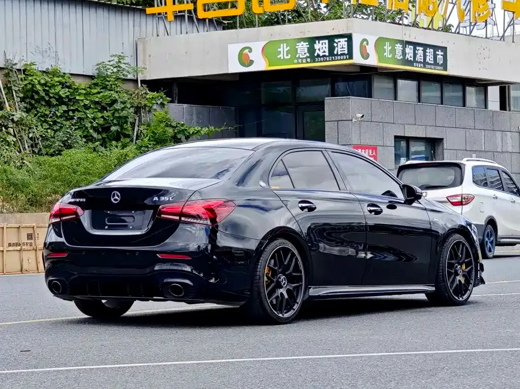 Mercedes-Benz A-Class AMG — фото 10
