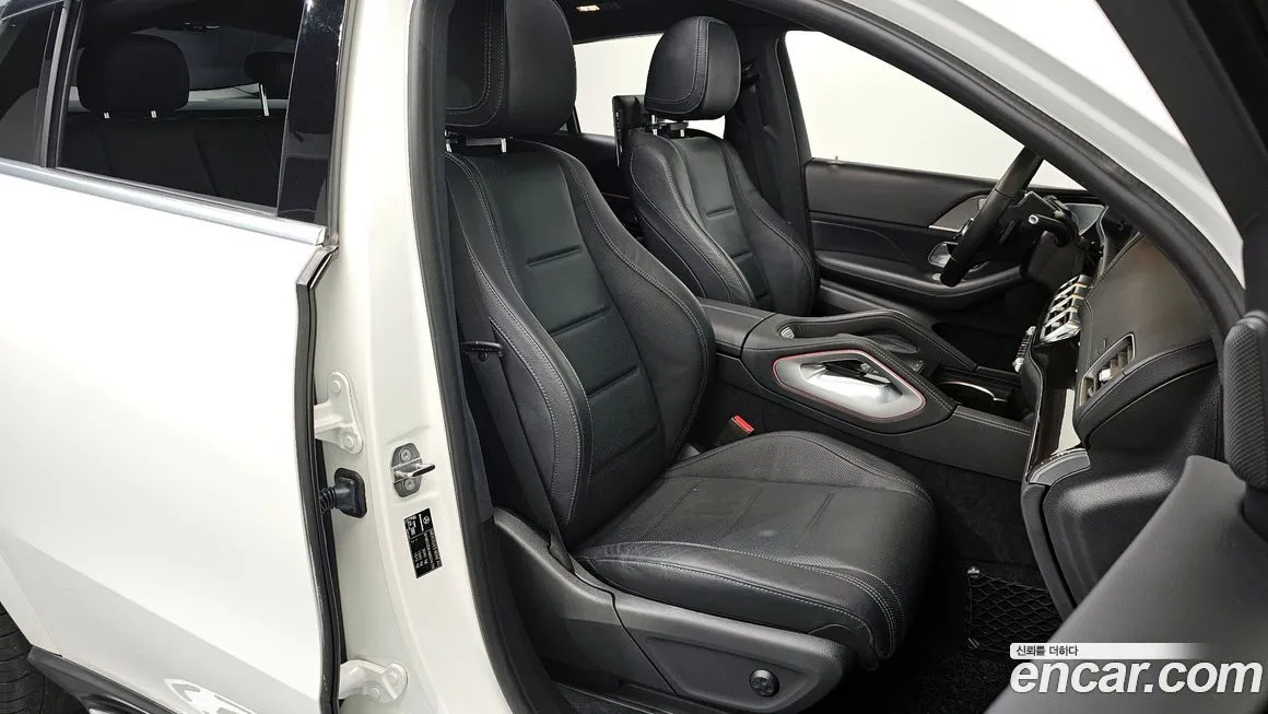 Mercedes-Benz GLE-Class — фото 10