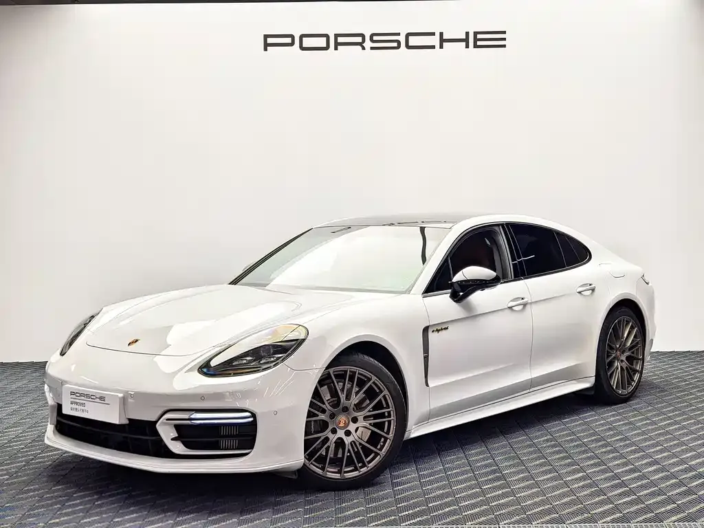 Porsche Panamera Hybrid — фото 2