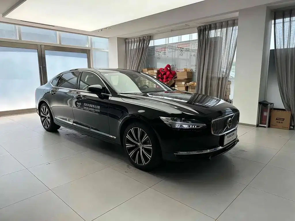 Volvo S90 — фото 3