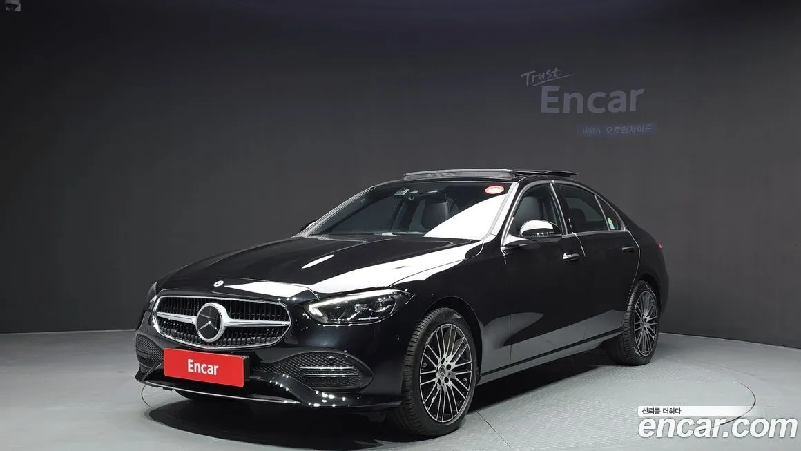 Mercedes-Benz C-Class — фото 1
