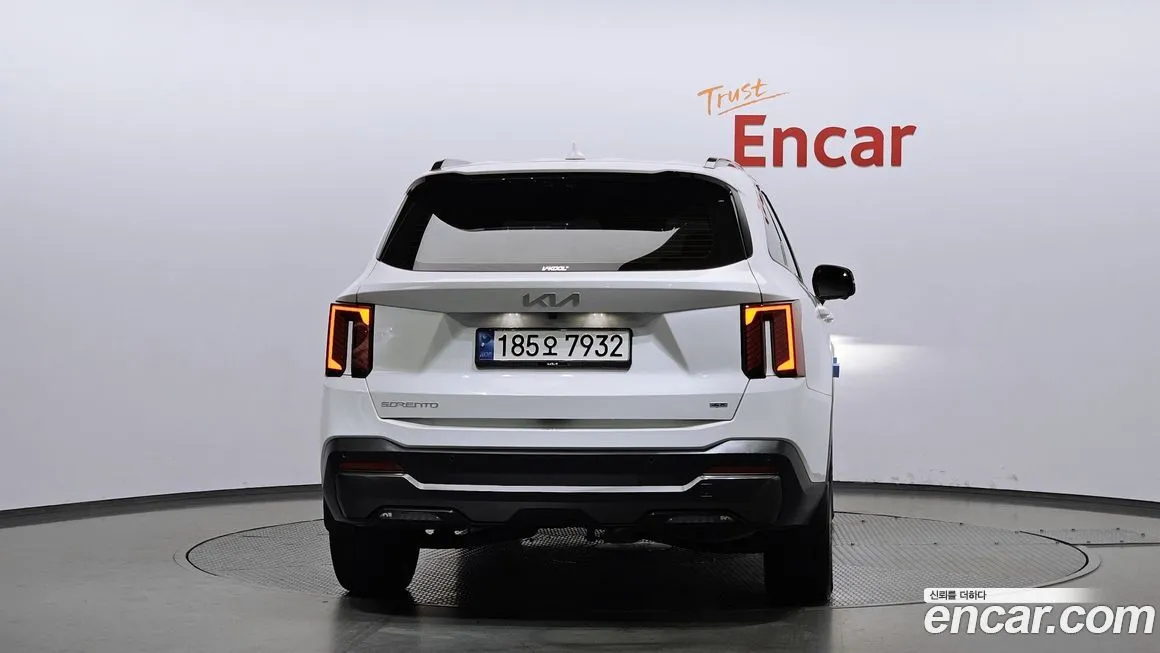 Kia Sorento — фото 4
