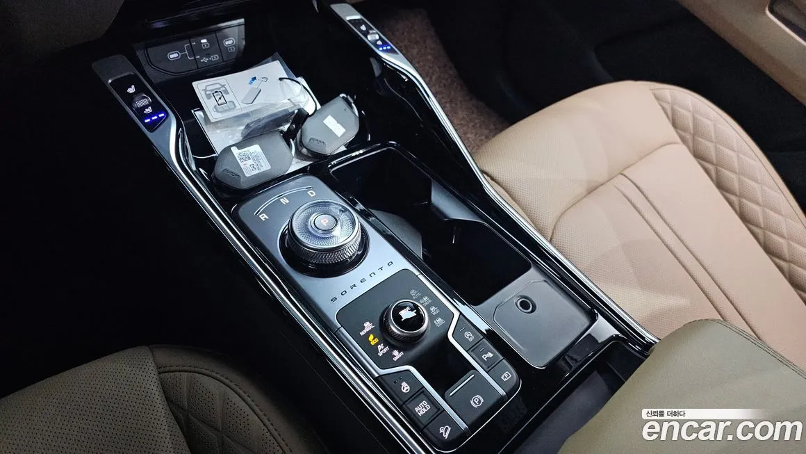 Kia Sorento — фото 9
