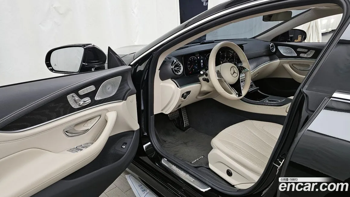 Mercedes-Benz CLS-Class — фото 10