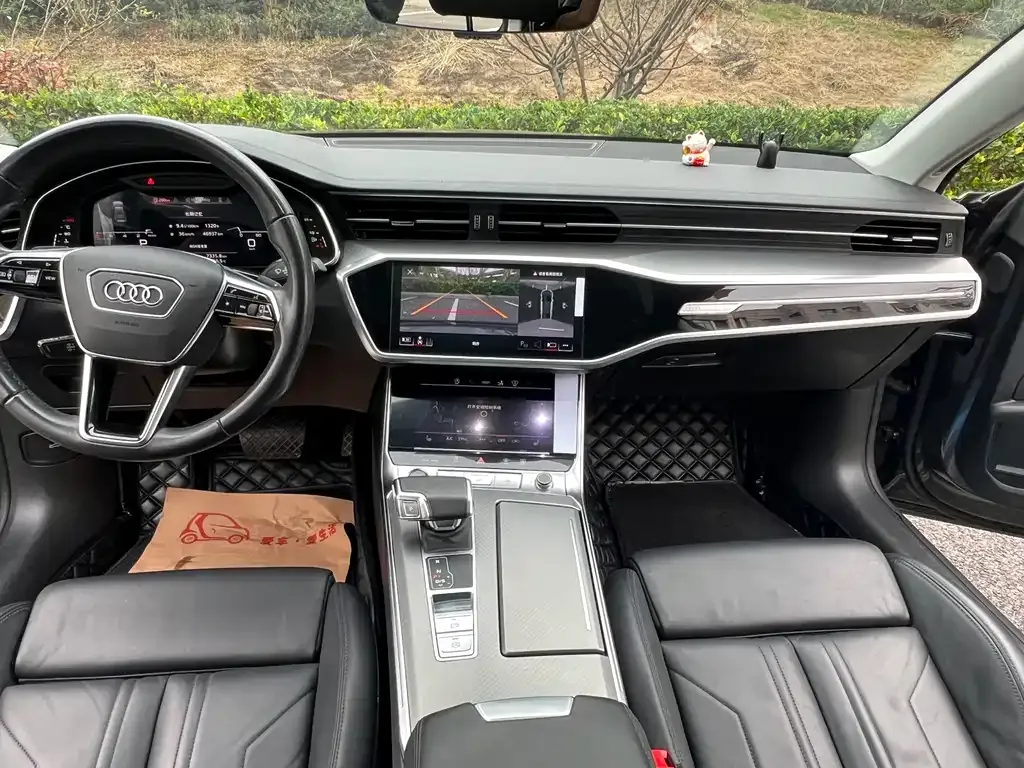 Audi A7 — фото 10