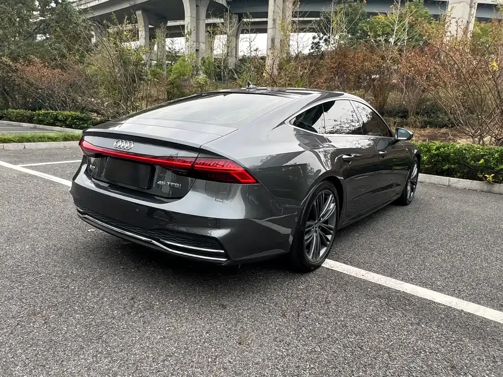 Audi A7 — фото 5