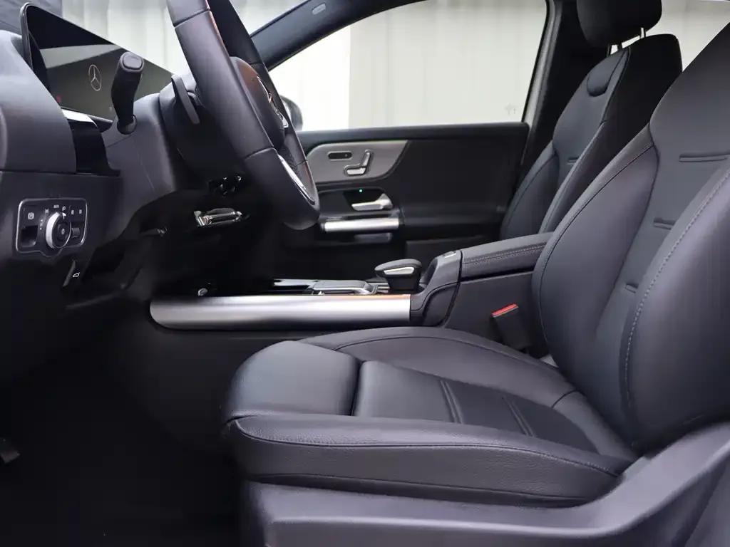 Mercedes-Benz GLA — фото 4