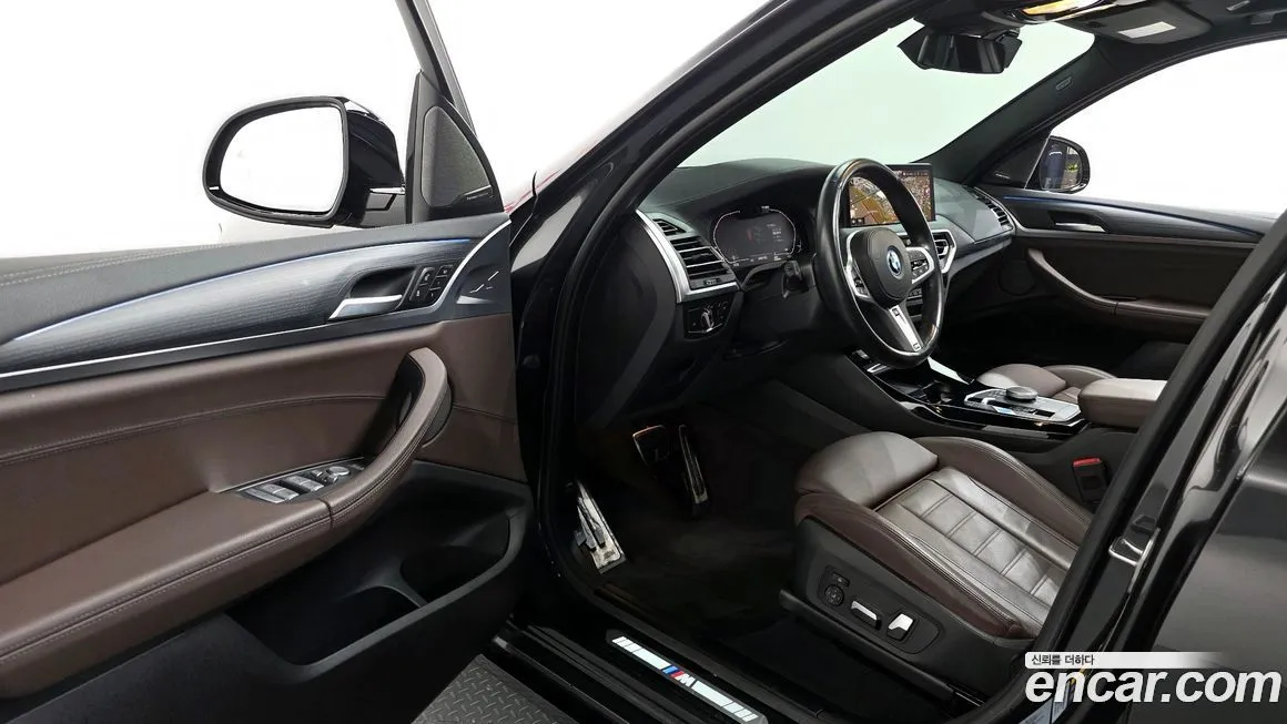 BMW iX3 — фото 10