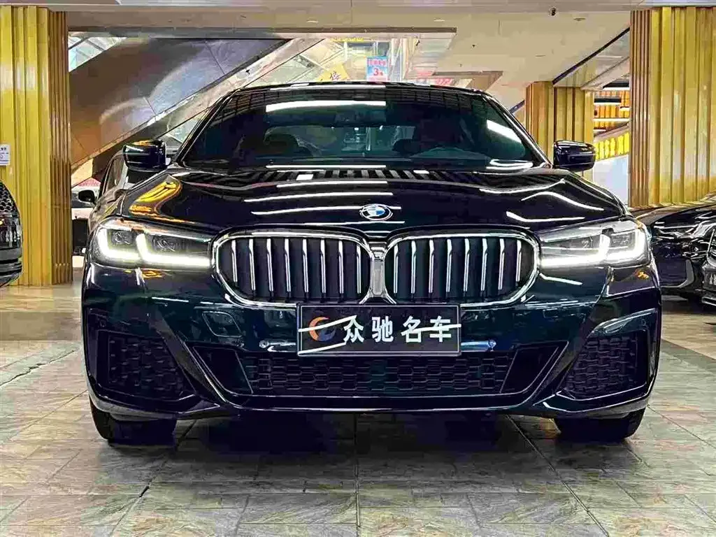 BMW 5 Series — фото 2
