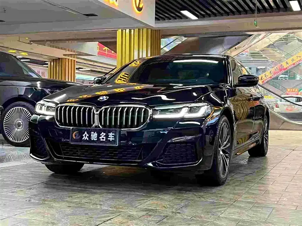 BMW 5 Series — фото 3