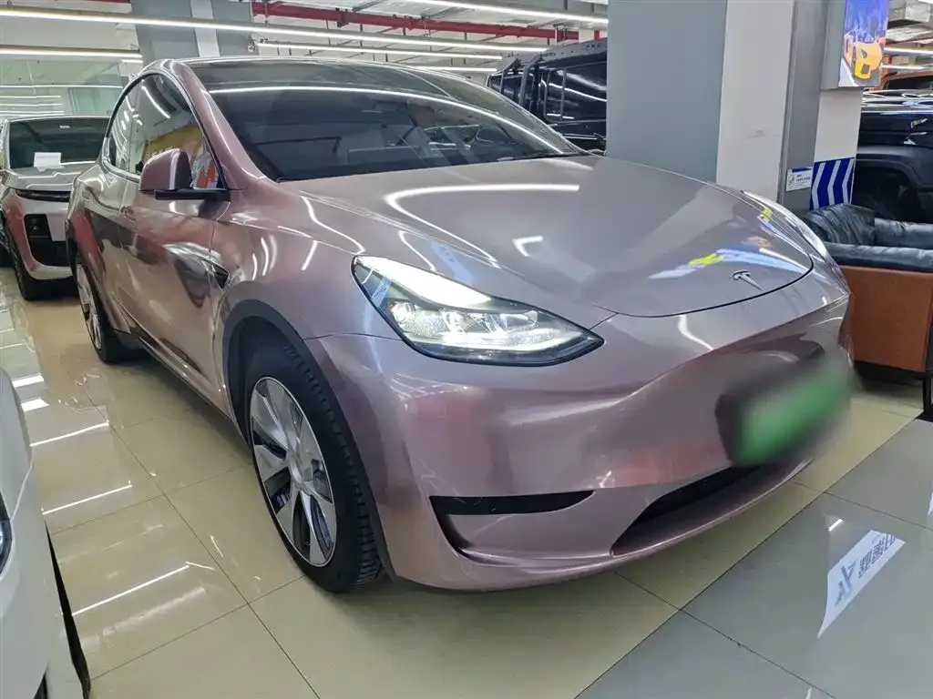 Tesla Model Y — фото 4