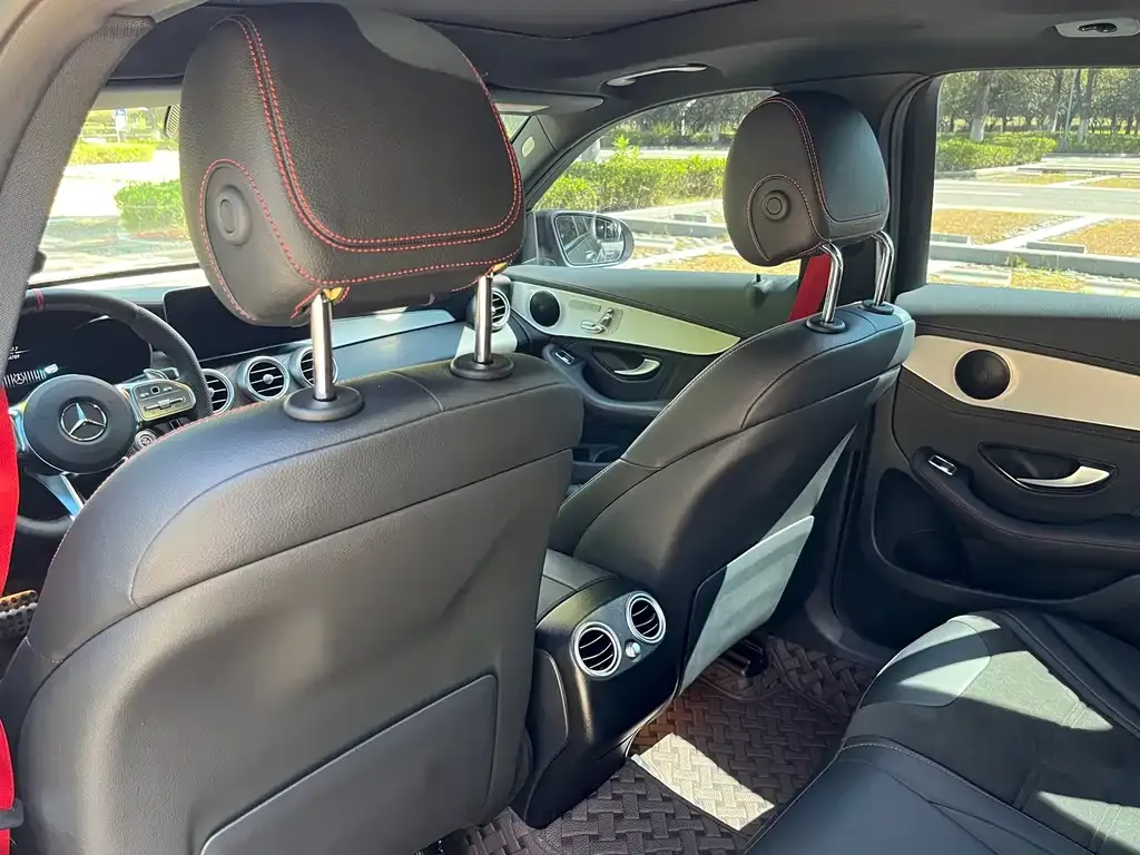 Mercedes-Benz GLC AMG — фото 5