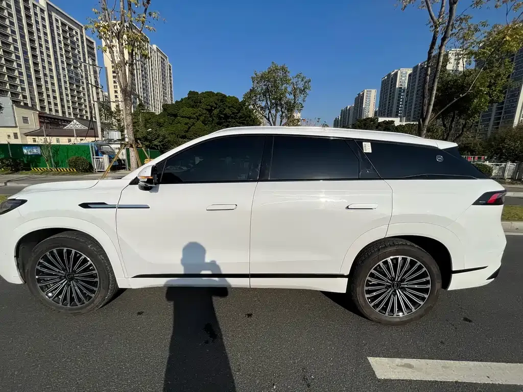 Chery Tiggo 9 — фото 10