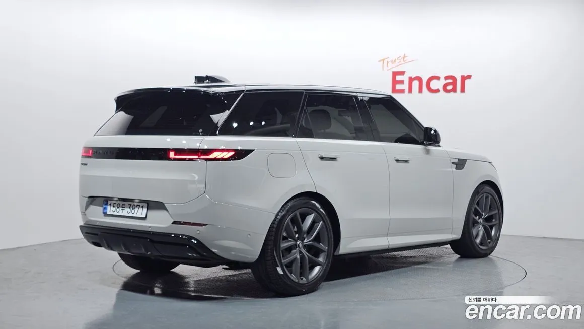 Land Rover Range Rover Sport — фото 2
