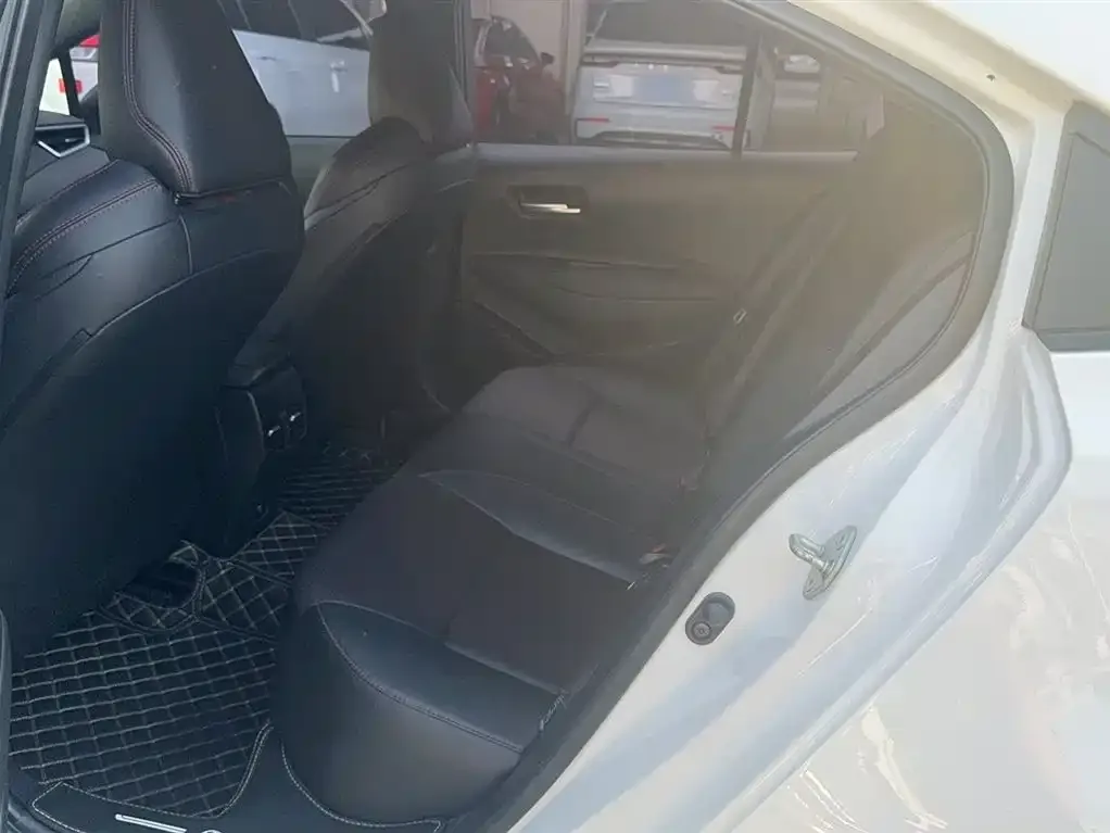 Toyota Levin — фото 10