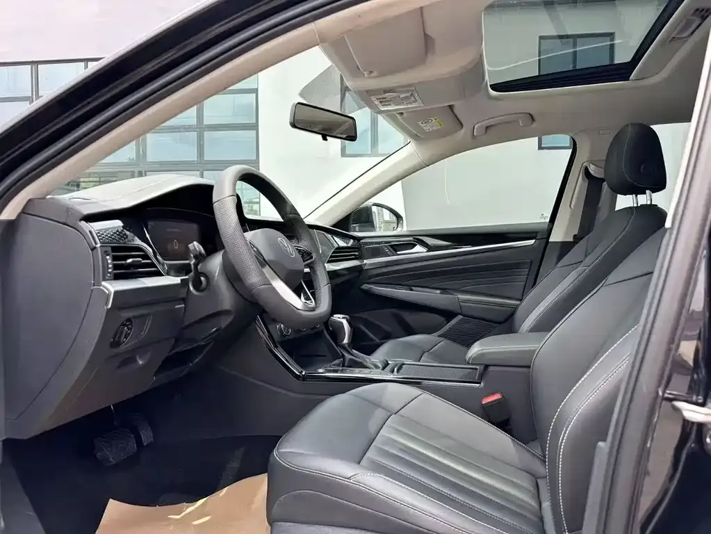 Volkswagen Passat — фото 4