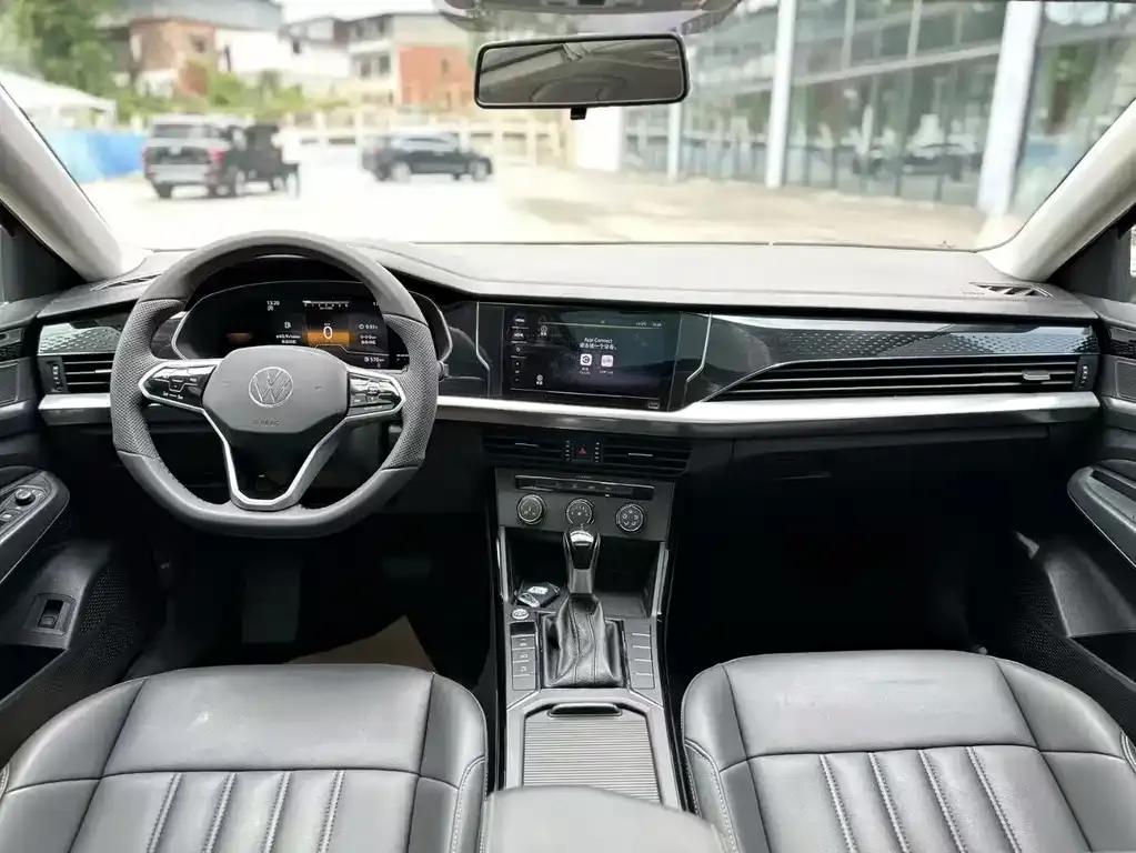 Volkswagen Passat — фото 6