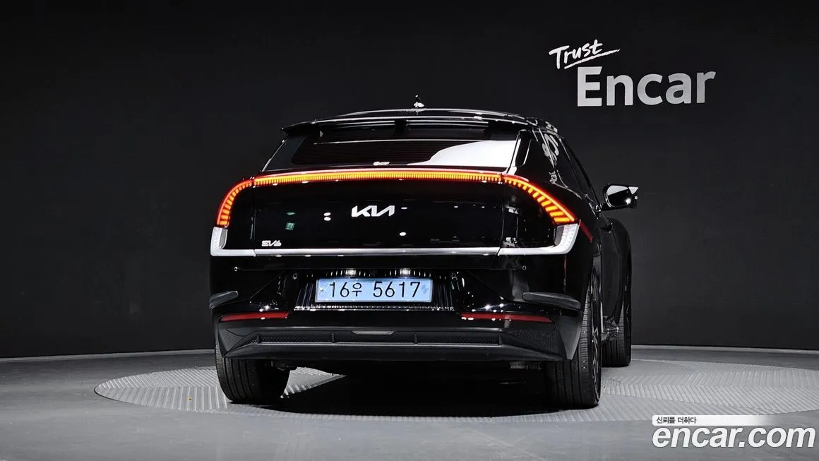 Kia EV6 — фото 4