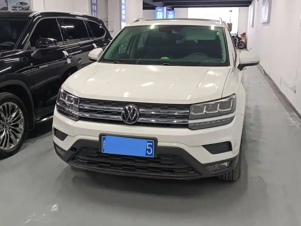 Volkswagen Tharu — фото 2
