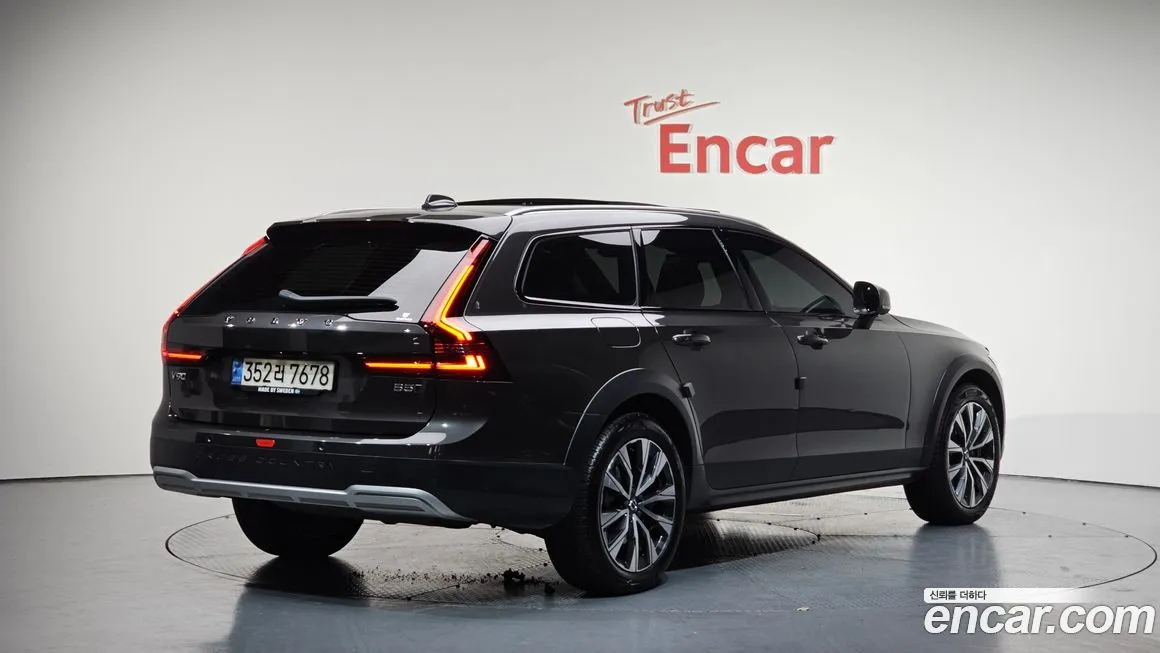 Volvo V90 — фото 2