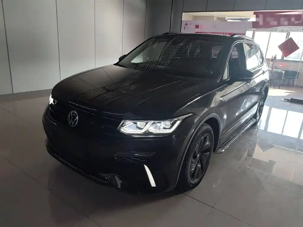 Volkswagen Tiguan L New Energy — фото 2