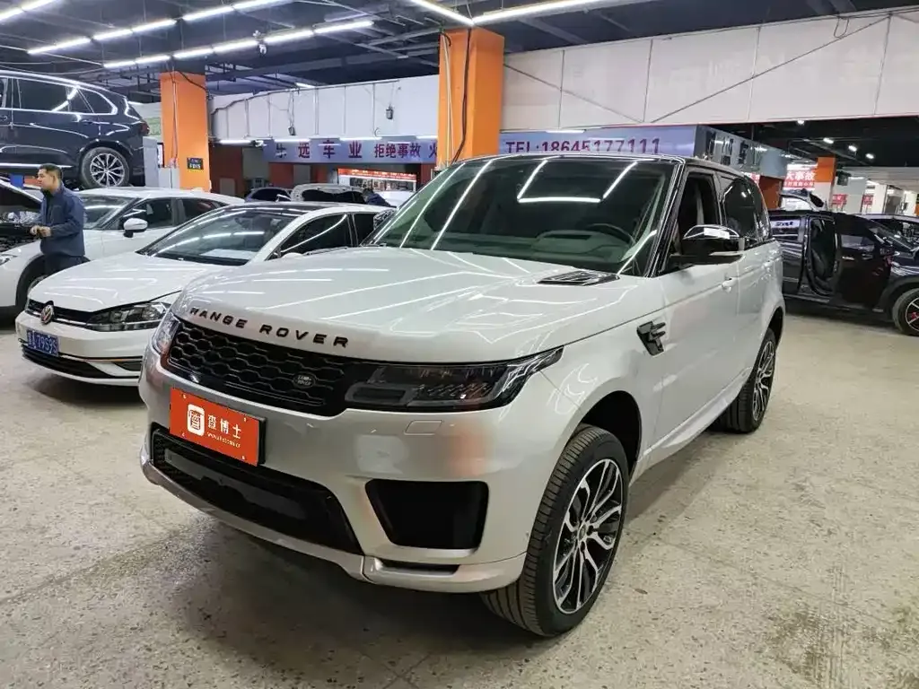 Land Rover Sport — фото 1