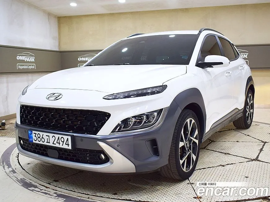 Hyundai Kona — фото 1