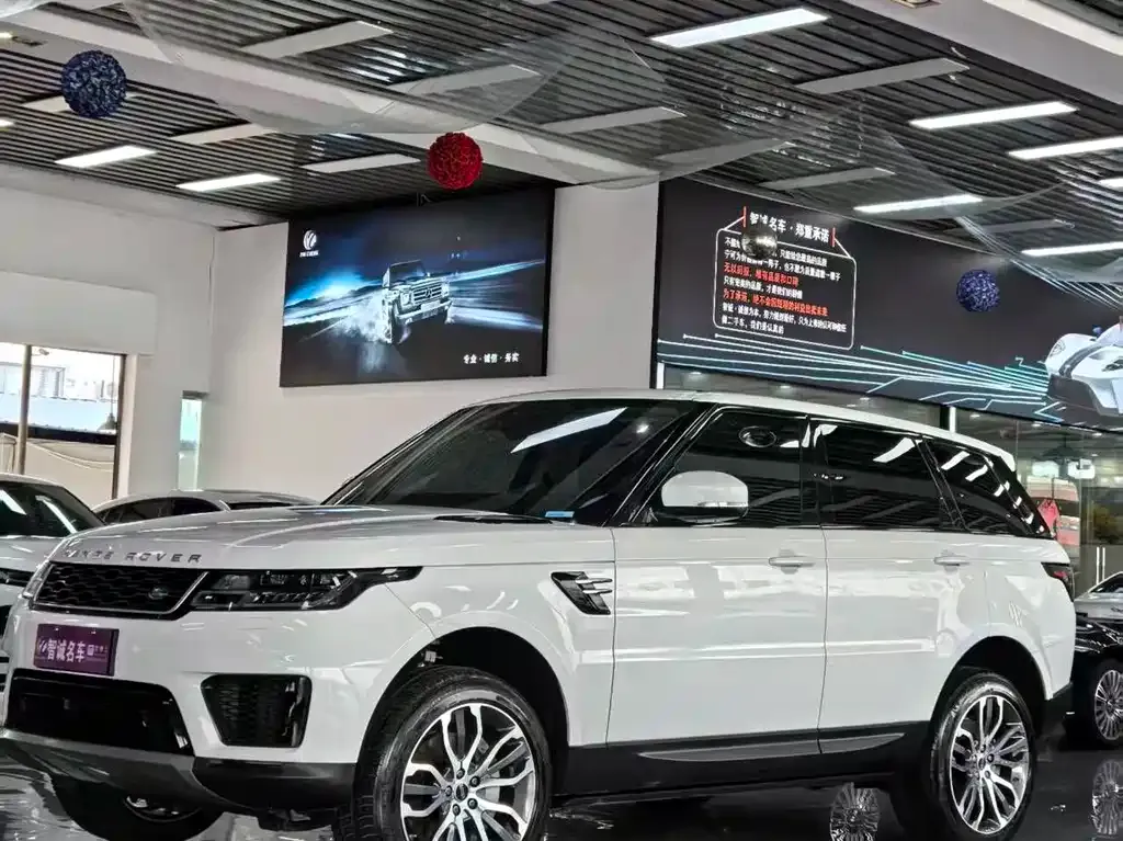 Land Rover Sport — фото 1