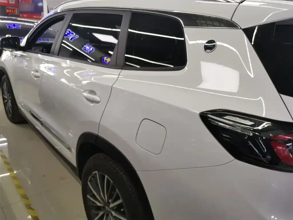 Chery Tiggo 8 PLUS — фото 5