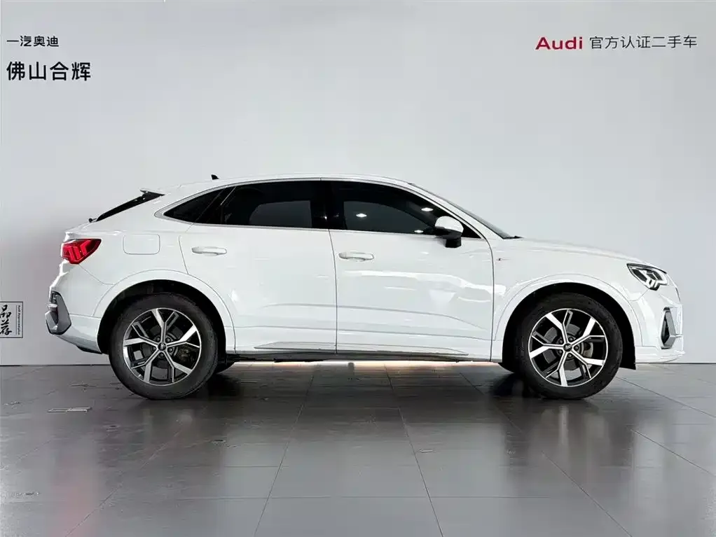 Audi Q3 Sportback — фото 3