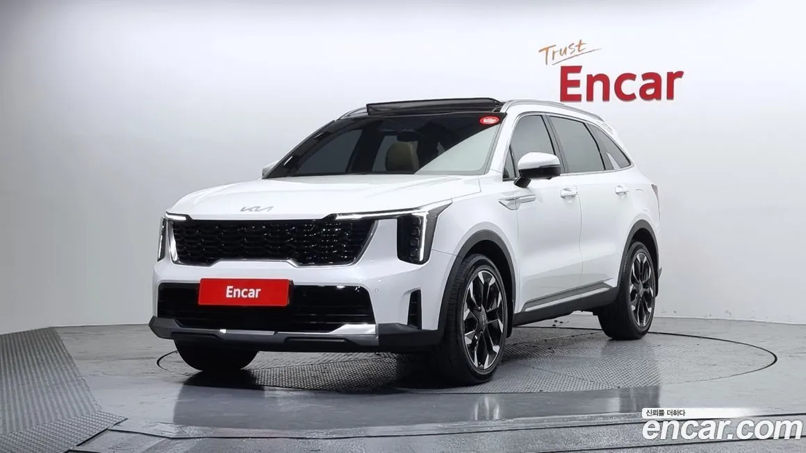 Kia Sorento — фото 1