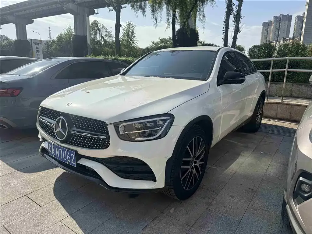 Mercedes-Benz GLC Coupe — фото 1