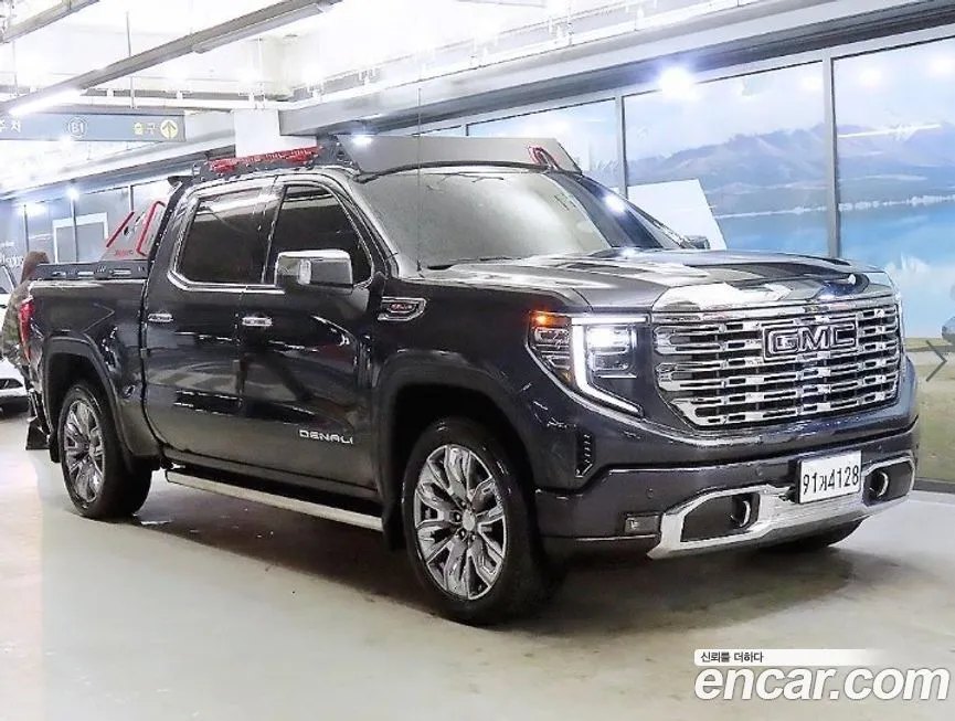 GMC Sierra — фото 1